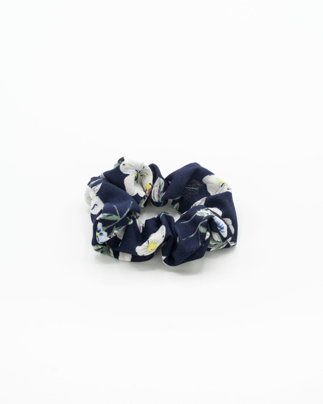 chouchou bleu marine à fleurs blanches
