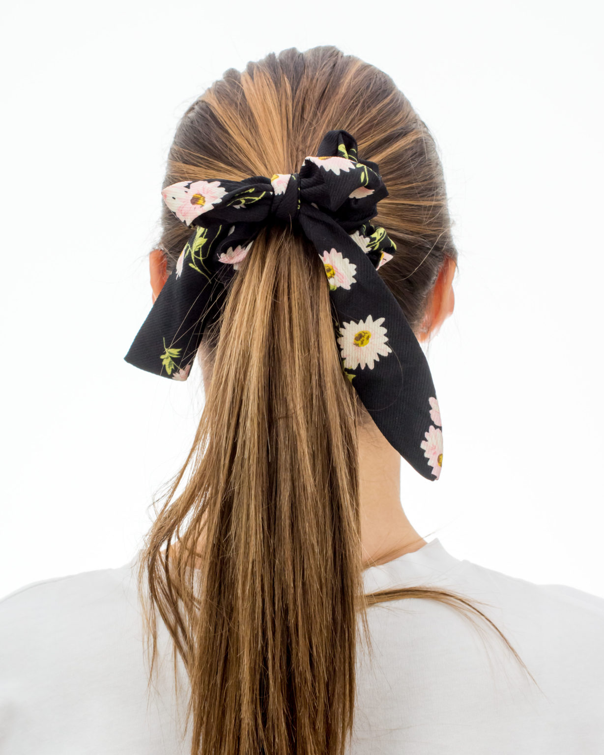 Chouchou foulard noir à fleurs