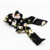 Chouchou avec foulard noir à fleurs