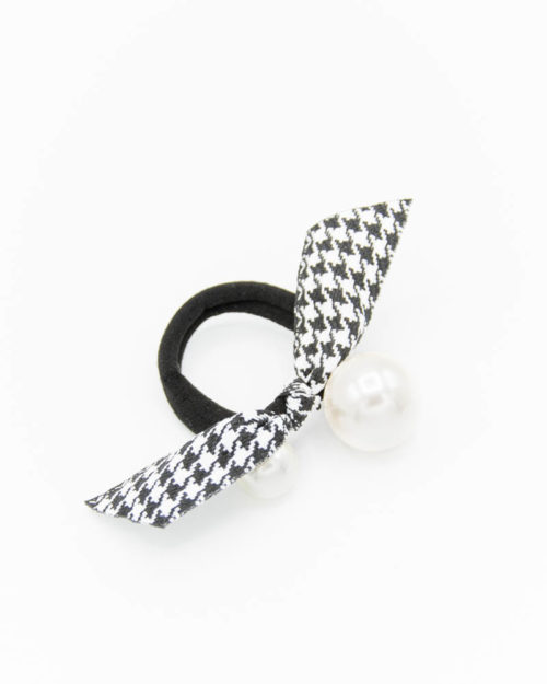 élastique à perle avec ruban à carreaux noir et blanc